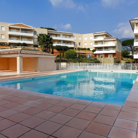 Apartment Le Domaine De La Baie-3 By Interhome Cavalaire-sur-Mer Eksteriør billede