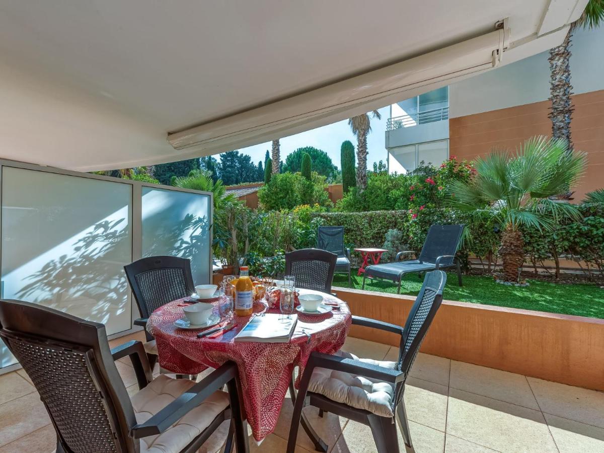 Apartment Le Domaine De La Baie-3 By Interhome Cavalaire-sur-Mer Eksteriør billede