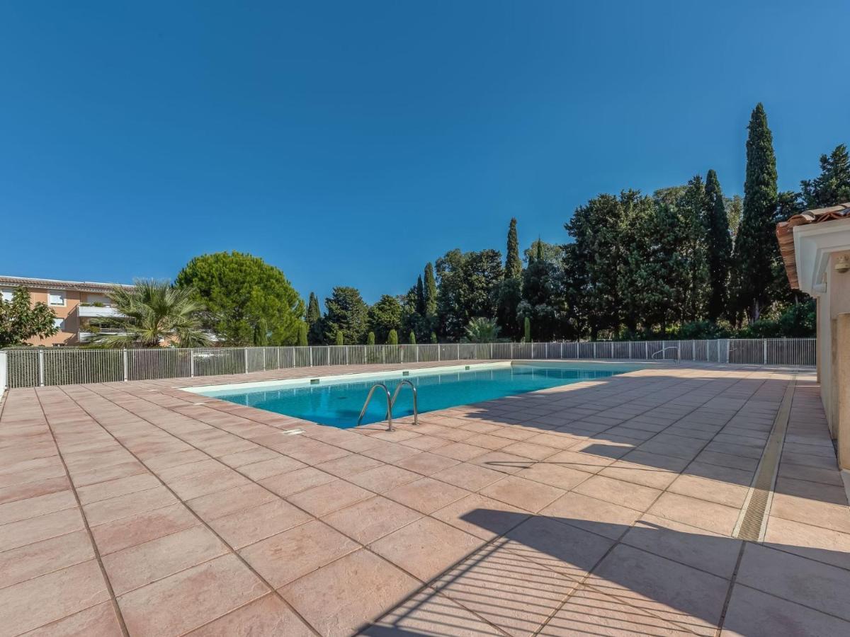 Apartment Le Domaine De La Baie-3 By Interhome Cavalaire-sur-Mer Eksteriør billede